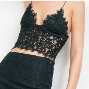 2/$25 Zara Dark Green Lace Crop Top